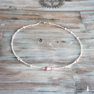 Delikatny naszyjnik,  celebrytka,  korale,  biżuteria damska