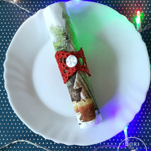 Szydełkowe pierścienie na serwetki