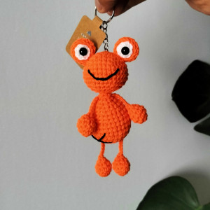 Zawieszka, upominek, żabka, szydełko