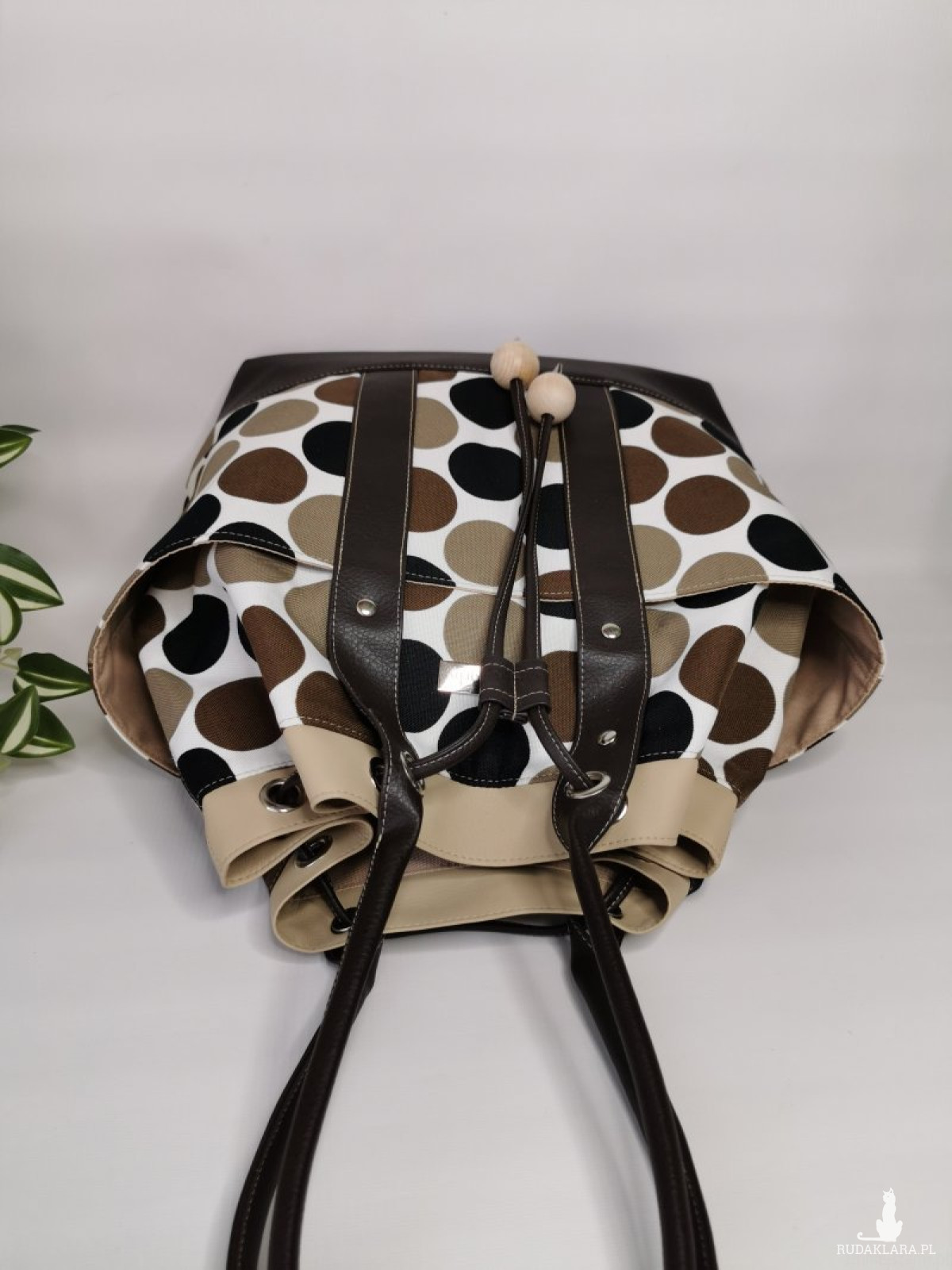 Duża torba damska bucket bag w grochy 3