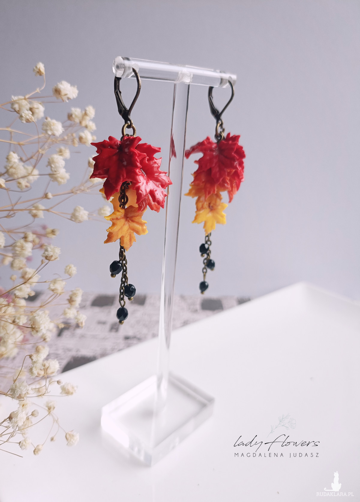 Kolczyki z klonowymi listkami