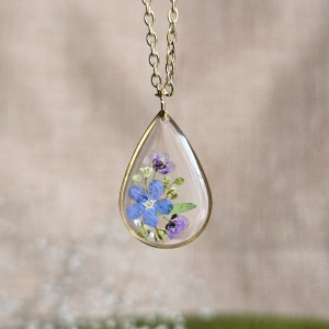 Bukiet kwiatowy łąka Złota zawieszka złoty wisiorek kwiat naszyjnik żywica z żywicy kwiaty łezka łza niezapominajki