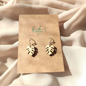 Kolczyki liść liście małe monstery monstera kolor jasny brąz HANDMADE