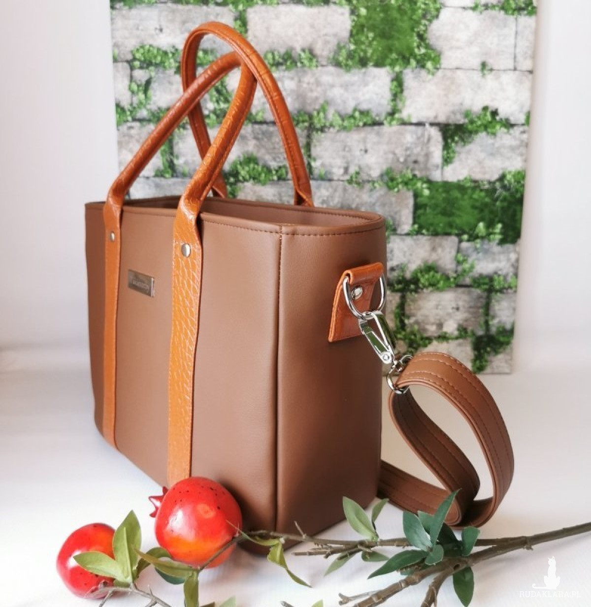 Torebka damska Sara na ramię shopper - brązowa ekoskóra