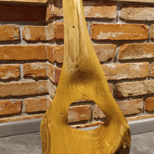 Wazon (65 cm) rzeźbiony ręcznie