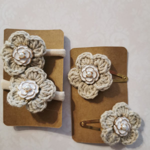 Zestaw ozdób do włosów beżowy