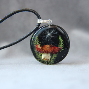 Naszyjnik z muchumorem