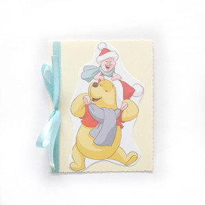 bajkowe kartki świąteczne, kartki na Mikołajki, mikołajkowa kartka, Kubuś Puchatek kartka na Boże Narodzenie, świąteczne kartki dla dzieci, kartka z Kubusiem Puchatkiem