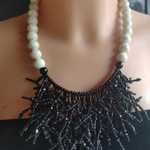 Naszyjnik Krótki Howlit Biały Patyczaki Etno Boho Kolorowa Bizuteria nasz24.107