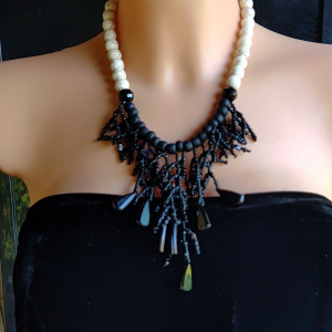 Naszyjnik Howlit Biały Patyczaki Etno Boho Kaskada Kolorowa Bizuteria nasz24.108