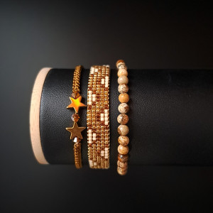 Zestaw złotych bransoletek - 3 różne bransoletki z koralików, jaspisu i hematytowych dodatków