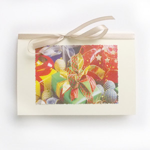 prezenty kartka świąteczna, Boże Narodzenie kartki dla firm, kartki na mikołajki, świąteczne kartki bez życzeń, ładne kartki noworoczne, kartki na Nowy Rok, kartki na święta Bożego Narodzenia