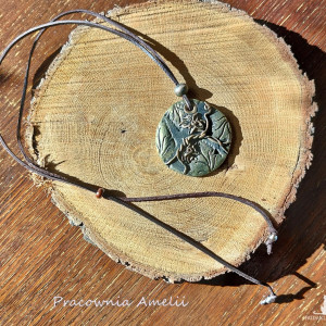 polymer clay wisior liście