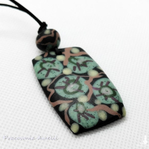 polymer clay wisior kiwi