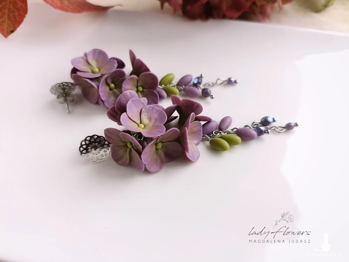 Kolczyki z hortensjami