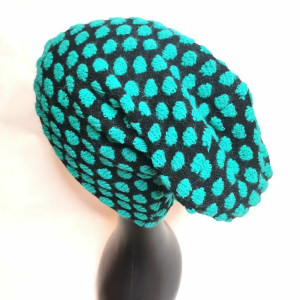Czapka turkus czarny
