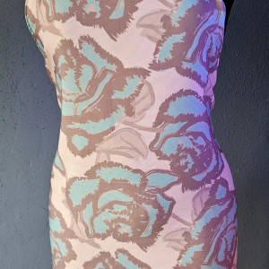 Fartuch, fartuszek klasyczny w dwóch wzorach abstrakcyjny kwiat i geometria