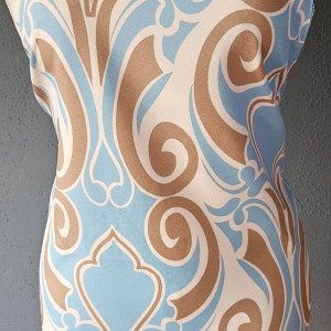 Fartuch, fartuszek klasyczny w dwóch wzorach ornamenty i  kwiaty