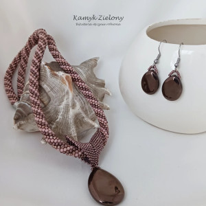 Komplet z brązowym hematytem - wykończenia ze stali chirurgicznej