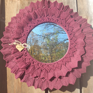 Duża ręcznie wykonana podwójna mandala z lustrem w kolorze burgundowym