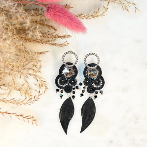 Kolczyki z piórkami – Autumn Leaves – czarne