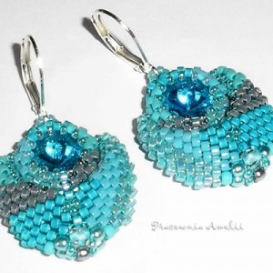 Błękitna asymetria wachlarze Rivoli