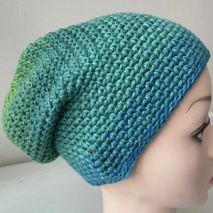 Czapka szydełkowa