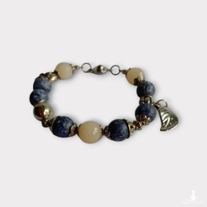 Bransoletka w stylu boho z sodalitami