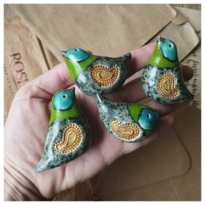 Ptaszki nakrapiane z limonkowymi główkami