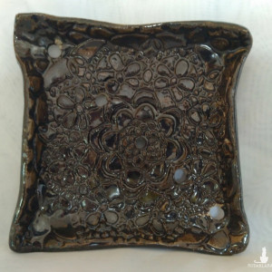 Czarna elegancka mydelniczka