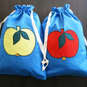 Komplet woreczków z aplikacją - jabłuszka