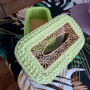 Limonkowy chustcznik