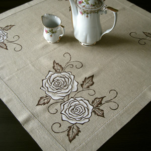 Lniany obrus ręcznie malowany - Róże