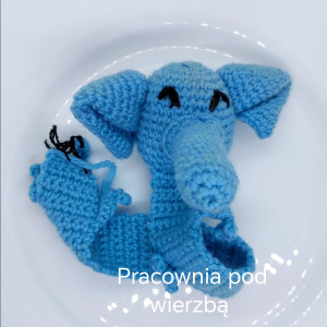 Zakładka do książki na szydełku