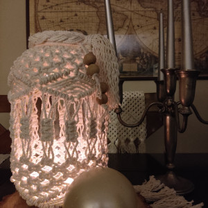 Lampion w stylu Boho wykonany metodą makramy