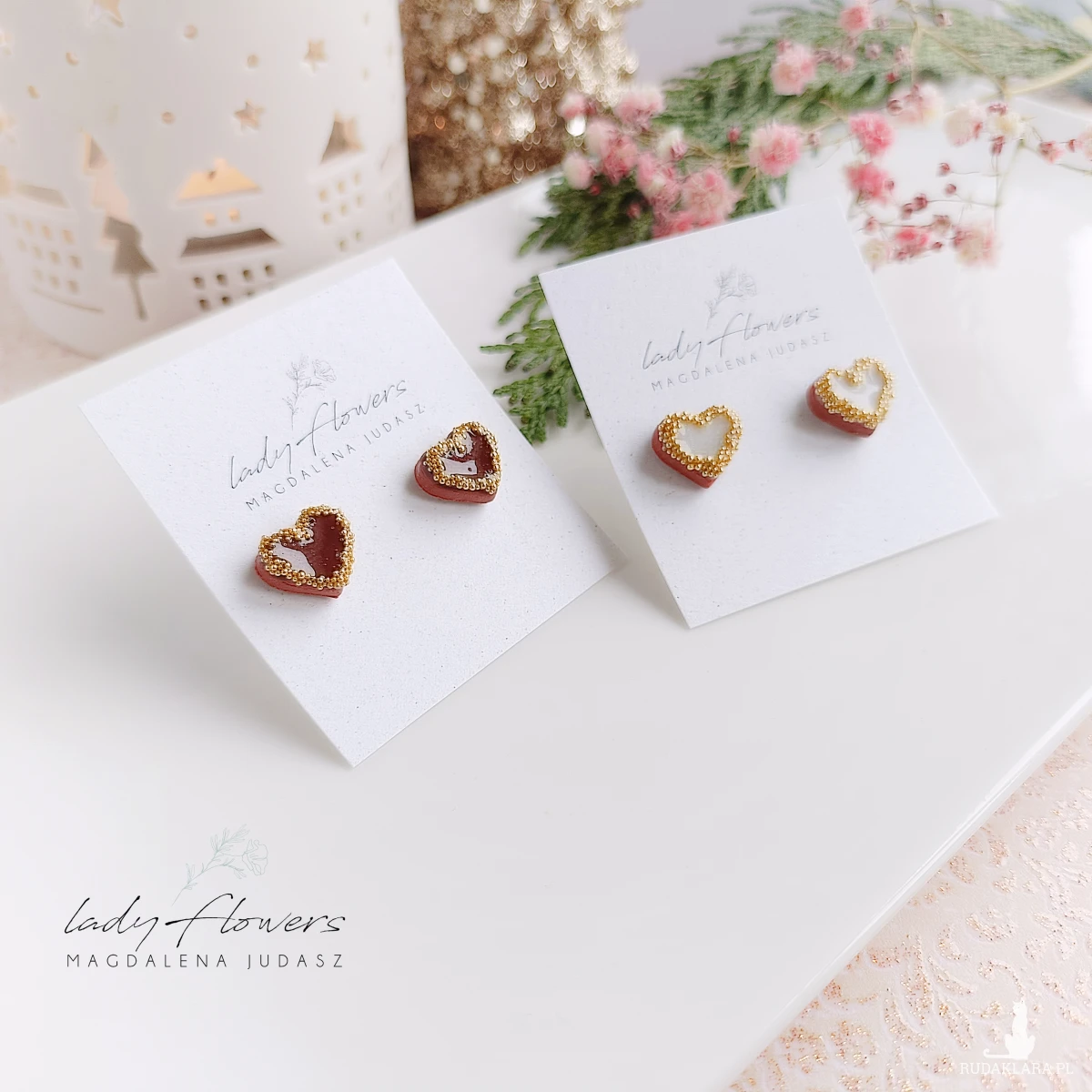 Kolczyki serduszka ze złotą posypką