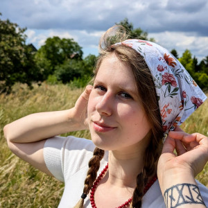 CHUSTA na włosy folkowa słowiańska w kwiaty - "Polne kwiaty"