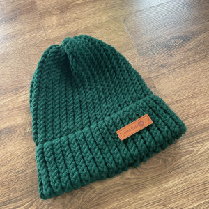 Ciepła zielona butelkowa czapka z wełną Merino
