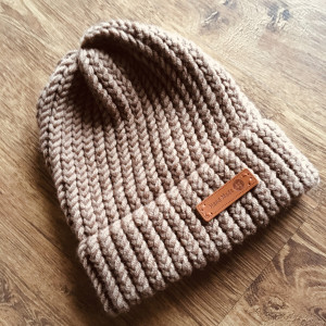 Ciepła brązowa kakaowa czapka z wełną Merino