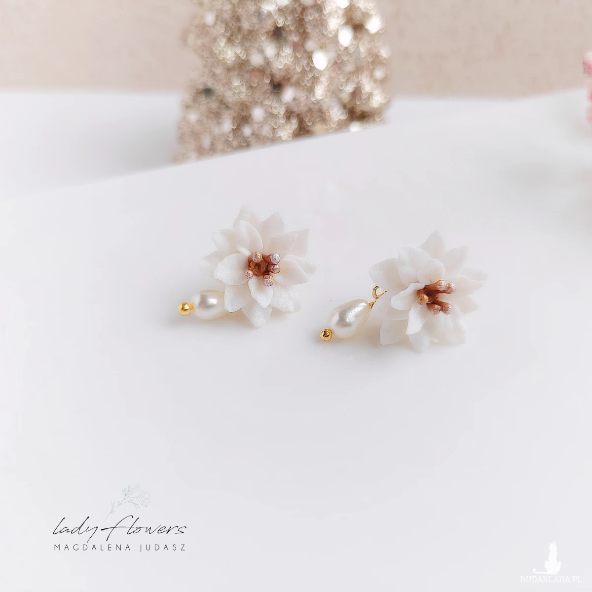 Kolczyki białe poisencje