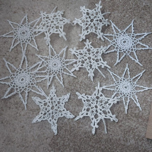 Zestaw gwiazdek szydełkowych