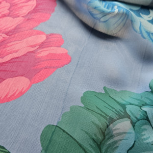 Apaszka szyfynowa w geometryczne w piwonie i kwiaty