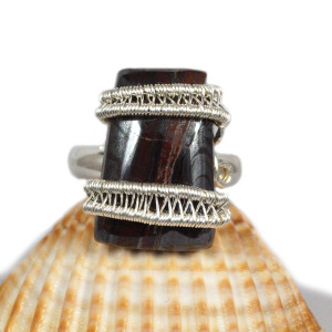 Kwarcowe tygrysie oko, Srebrny pierścionek z tygrysim okiem, ręcznie wykonany, prezent dla niej prezent dla mamy, prezent urodzinowy biżuteria autorska