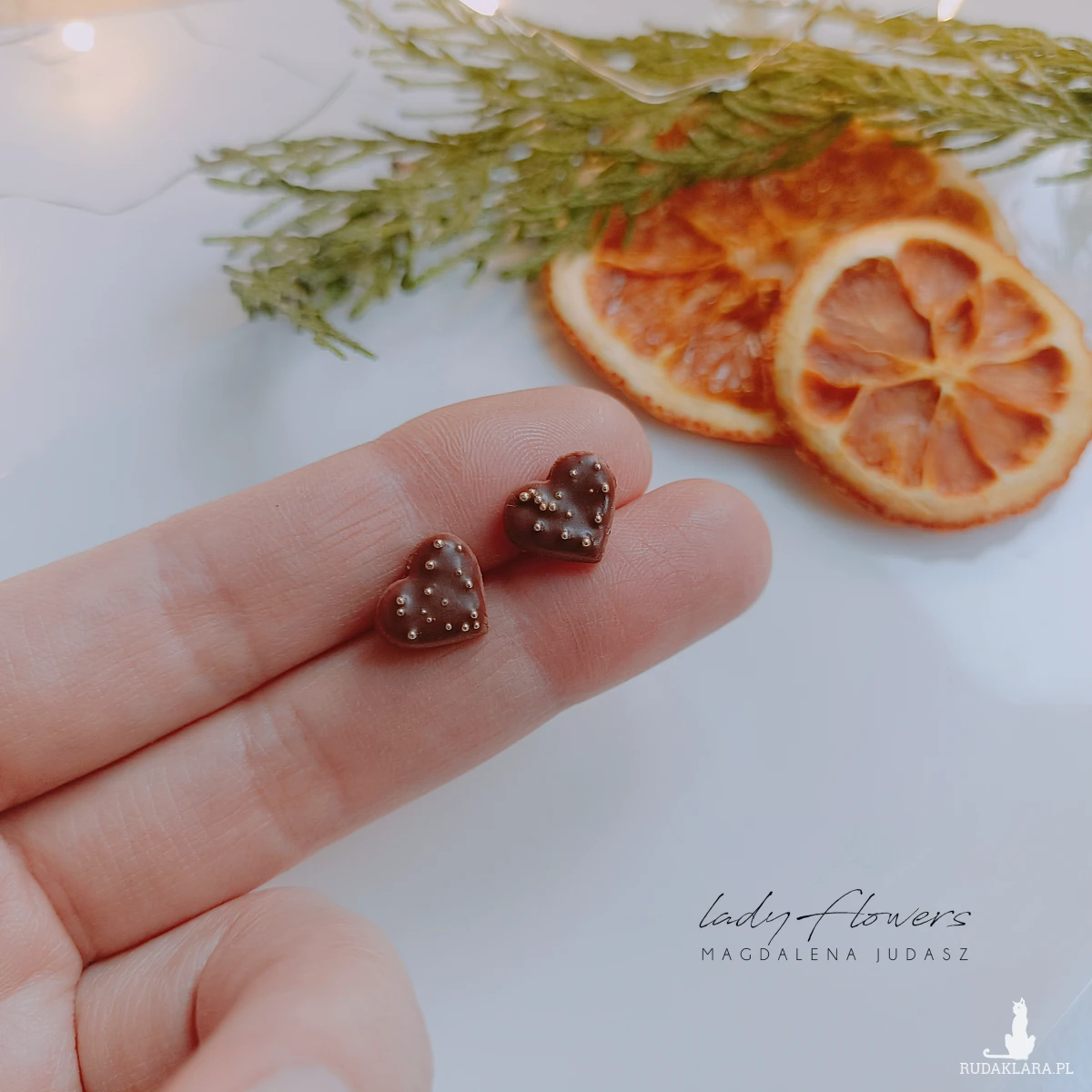 Serduszka ze złotą posypką