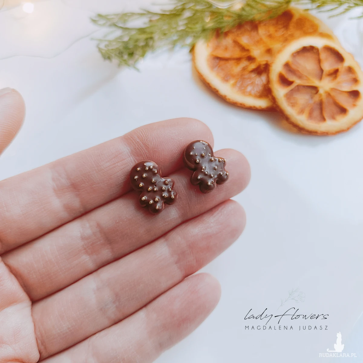 Ludziki ze złotą posypką