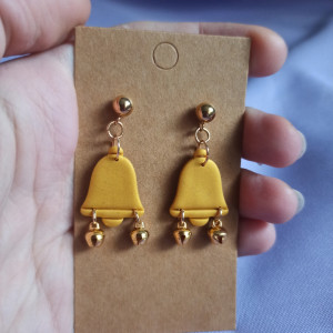 Świąteczne kolczyki z gliny polimerowej