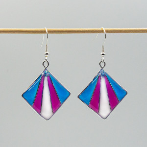 Kolczyki trans pride z żywicy 023