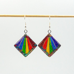 Kolczyki tęczowe pride z żywicy 024