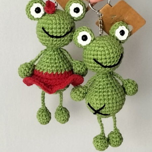 Komplet breloków, żabki, upominek