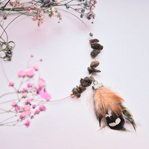 Naszyjnik obroża  pióra